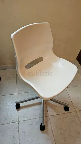 White Swivel Office Chair