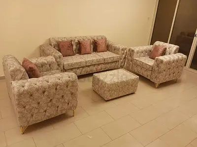 Professional re upholstery Refinishings restoration