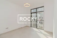 1 B/R Central A/C Apt with Pool &amp; Gym in Jumeirah Garden City