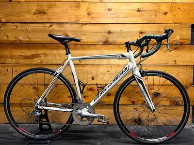 Silverback Strela 2 Road Bike