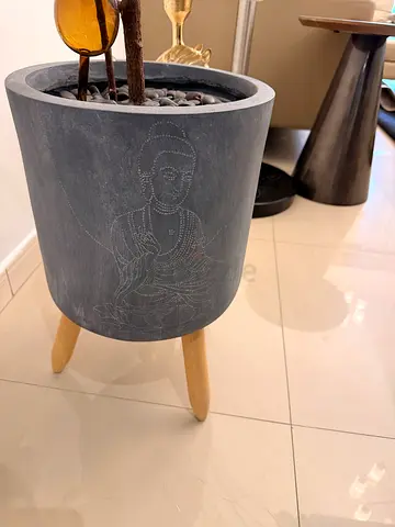 Plant pot with BUDDHA engraved!