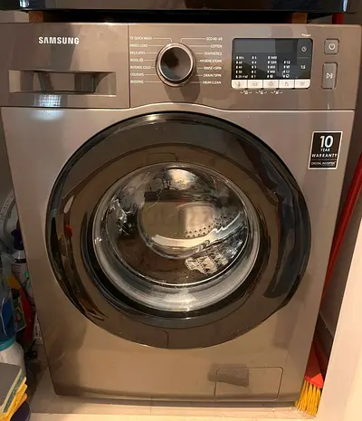 Samsung like new 8 kg washing machine very good working no scratches