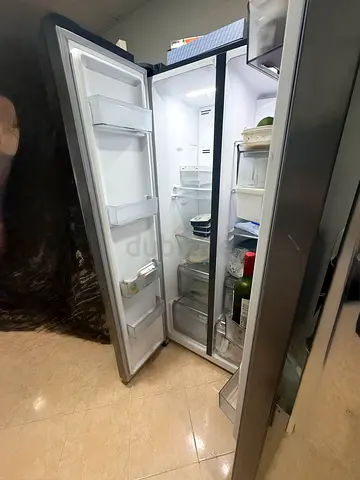Spacious and Efficient Refrigerator for Sale!