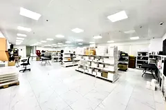 With Office | Temp Controlled | Height 14M