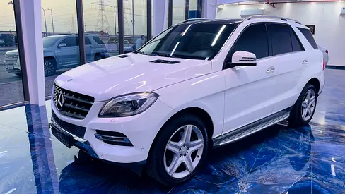 مرسيدس بنز 2015 ML400 خليجي بحالة وكالة نظيفة جدا رقم واحد