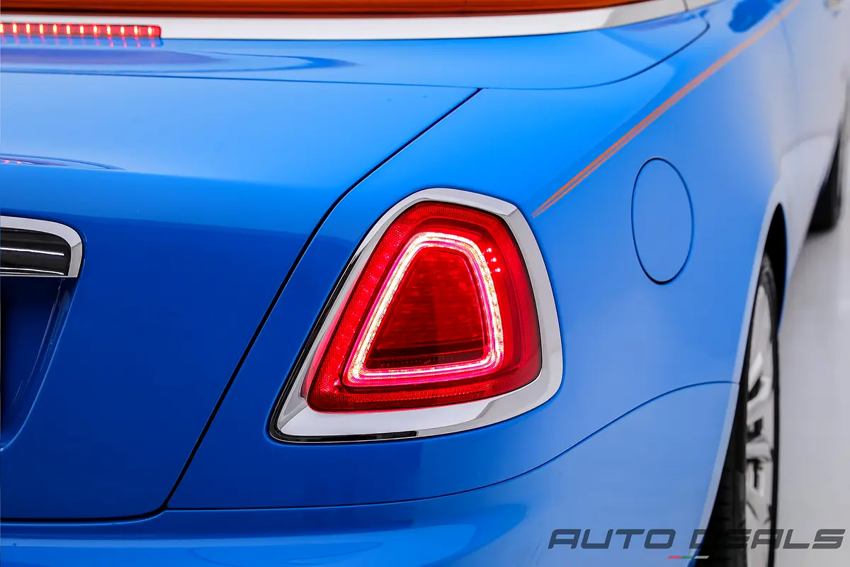 Rolls-Royce Dawn 2023