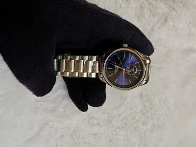 Men watch longines