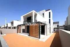 Close to Pool | Single Row | Vacant and Available
