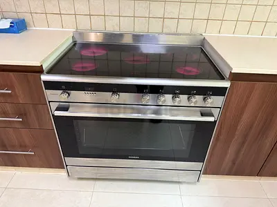 Siemens iQ700 5 Hobs Full Electric Ceramic Cooker Range Size 90cm