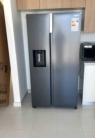 Samsung Side-by-Side Refrigerator – Ice Maker + Water Dispenser (American Style)
