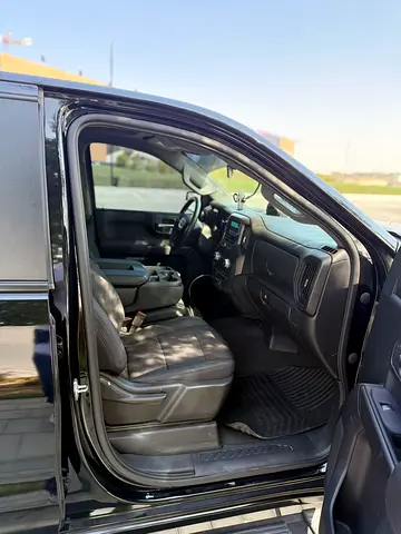 صورة 8 لـ 2023 GMC SIERRA