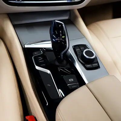 BMW 5 Series 520i Exclusive, миниатюра 11