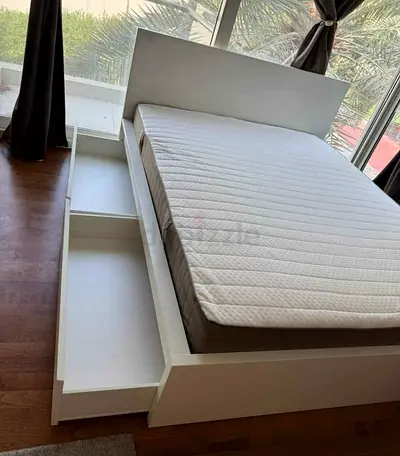 Ikea Malm Queen size bed with mattress available in perfect condition