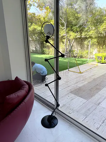 Stylish Adjustable Floor Lamp