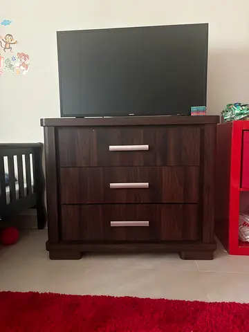 Drawer tv stand