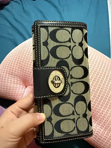 Coach wallet