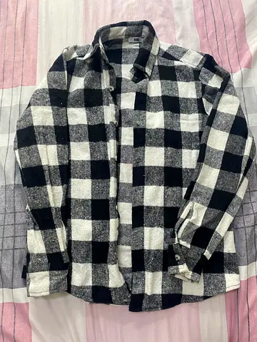 Beautiful sweater shirt for sale