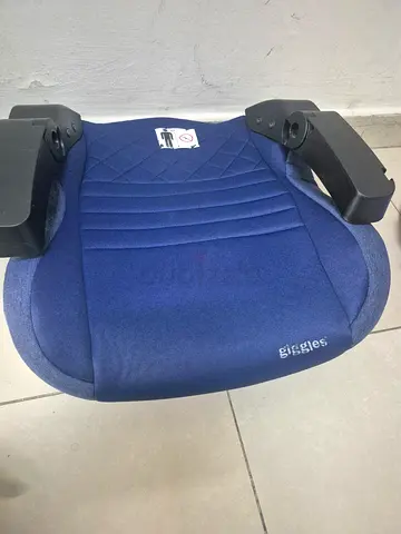 Car Booster Seat for Kids with ISOFIX Giggles brand