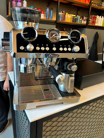 DeLonghi La Specialista Maestro: Ultimate Cold Brew Manual Coffee Machine, Experience with Smart