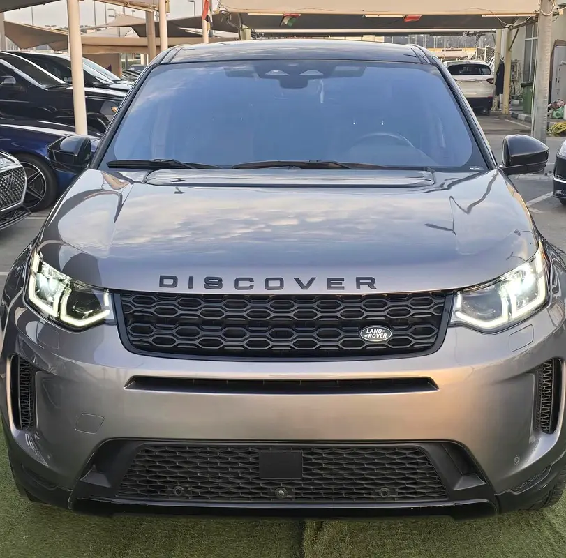 Land Rover Discovery Sport 2021 — photo 1 of 10