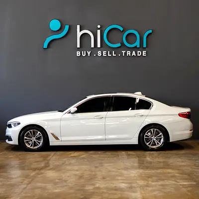 AED 1,532 pm • 0% Downpayment • BMW 520i • 1 Year Warranty-1