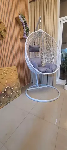 Stylish Hanging Chair for Relaxation