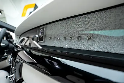 2025 ROLLS-ROYCE PHANTOM — миниатюра 15