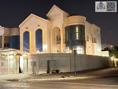 Villa for rent in Al Muwaihat 1: 5 master bedrooms, living room, majlis, maid's room. AED (payab
