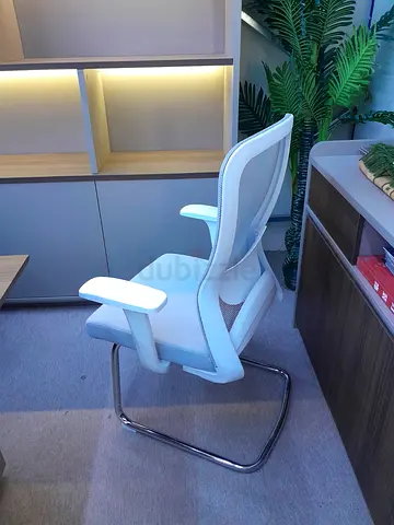 Comfortable Office Chair with Modern Design