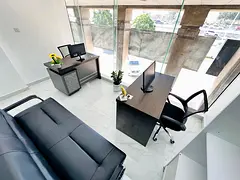 Modern Private Office Space | Fully Furnished &amp; Serviced | Near Metro