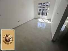 Ajman ah kum fatin inn hlannak caah: ihnak khan pakhat a ngeimi inn le riahnak khaan (inn hlanmi pah