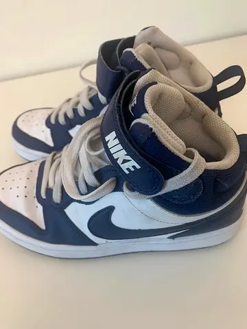 Jordan’s Original sneakers Size 35.5