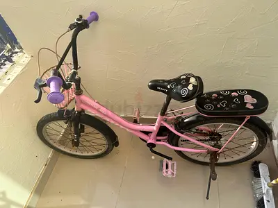 Girls bicyle for sale