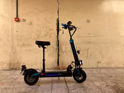 Electric scooter