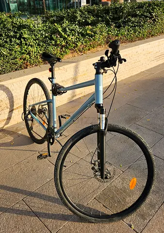 Decathlon Riverside 500 Hybrid Bike