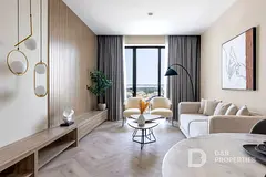 Spacious | Community View | Modern | Guest Room