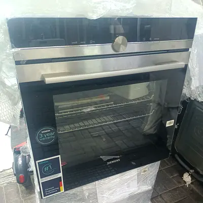 SIEMENS IQ700 Letest Model Built-in Electric Oven 60cm Brand New