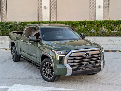 2022 TOYOTA TUNDRA CREWMAX LIMITED EDITION 4X4 PANORAMIC ROOF IN EXCELLENT CONDITION