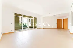 Option to Wrap | Vacant Now | Maids Room