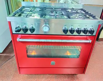 Bertazoni full gass cooker oven with fan size 90/60cm