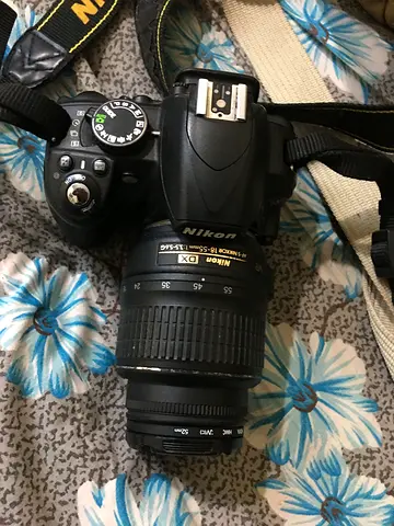 Nikon DSLR Camera with Lens  tripod FREE