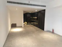 Prime Location | Fitted Kitchen | Unfurnished