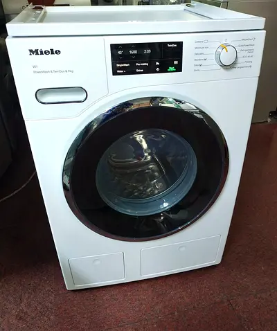 Miele New model WWI860 WPS.. 9kg Washing machine. With WiFi Contact.