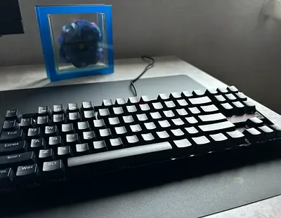 Red Dragon keyboard  Razer Cobra mouse