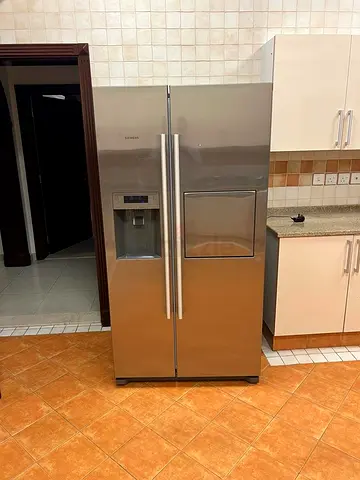Model Siemens iQ700 Side By Side Fridge Freezer Water Dispenser ice Maker and Mini Bar Stainless Ste