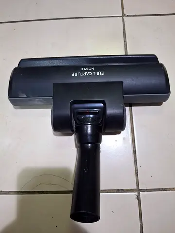 Versatile Full Capture Vacuum Attachment