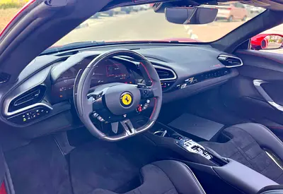 صورة مصغرة 9 لـ 2024 Ferrari 296 GTS