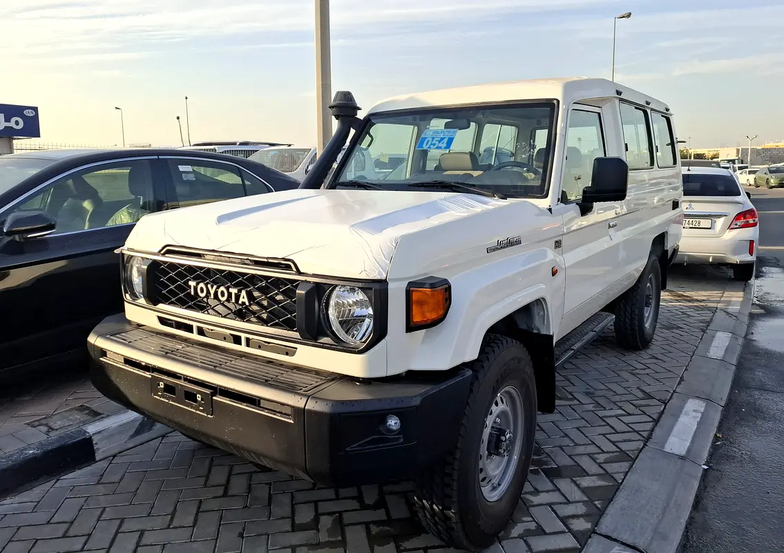 Toyota Land Cruiser 70 Series 2025 — photo 1 of 19