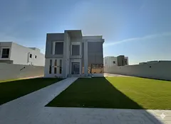 5BR VILLA | GARDEN | MAID ROOM | COVERED PARKING