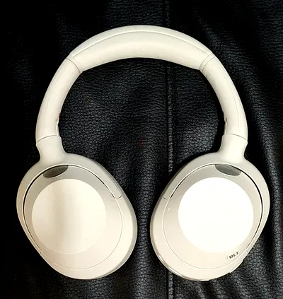 SONY ULT Wear Headphones (WH-ULT900NW)